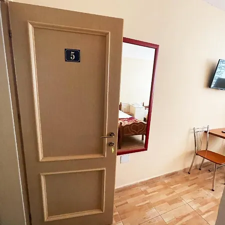 Kombinat Tirana